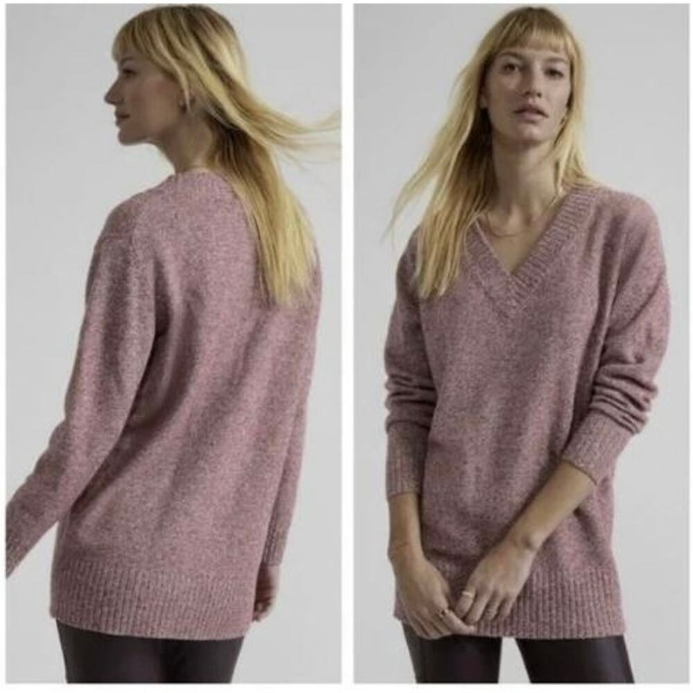 Athleta Women’s M Vital V neck‎ Cashmere Blend Decadent Red Heather Sweater